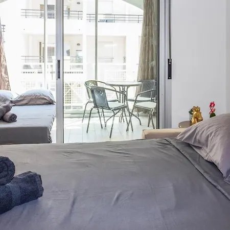 Appartement Le Bricka - Hypercentre - Cosy - 2 Min From The Sea Antibes