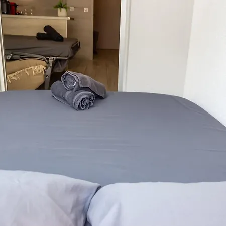 Le Bricka - Hypercentre - Cosy - 2 Min From The Sea