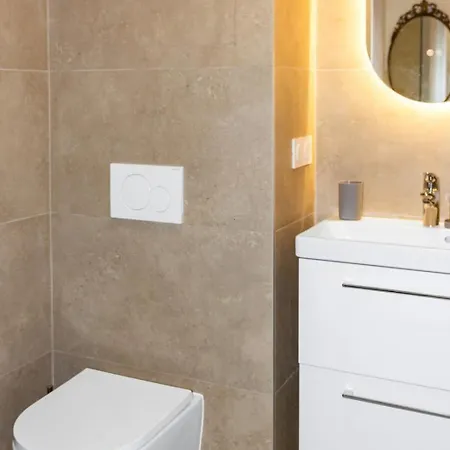 Le Bricka - Hypercentre - Cosy - 2 Min From The Sea Apartment Antibes